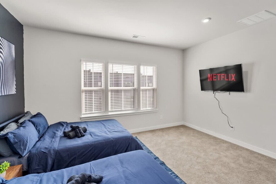 Building Photo - 3131 Coquina Ln