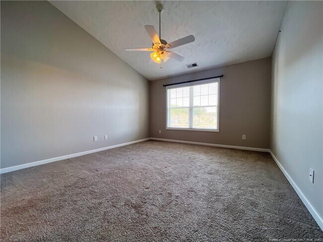 Building Photo - 3330 Harbour Pointe Pl