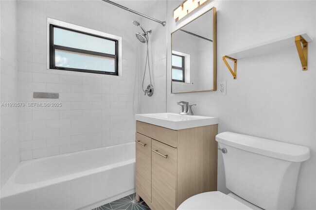 Building Photo - 3265 Virginia St