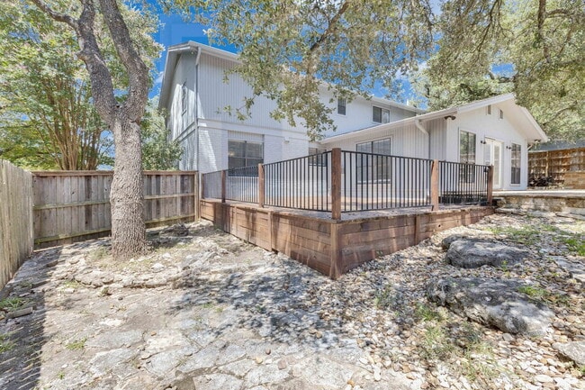 Building Photo - 11301 Taterwood Dr