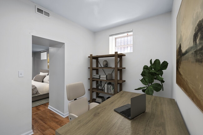 Building Photo - 4545 S Drexel Blvd
