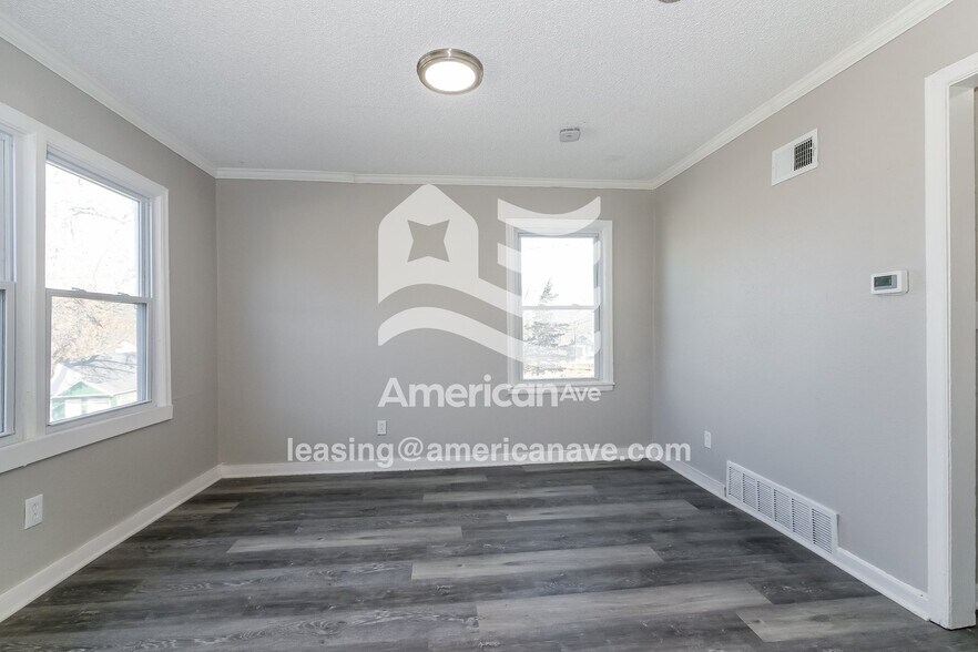 Building Photo - 7901 Brooklyn Ave