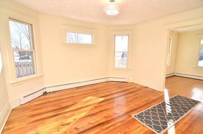 Building Photo - 237 W Forbes Ave