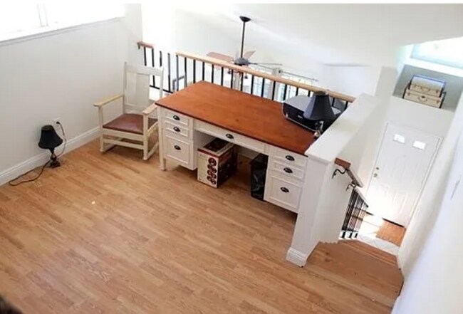 Building Photo - COMING SOON! 1 Bedroom + Loft Condo for Rent in Valencia!