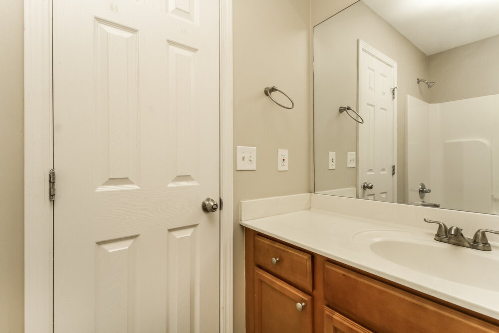 Building Photo - 8022 Logan Dr