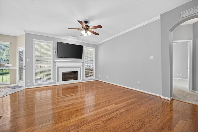 Building Photo - 4414 Ringrose Dr