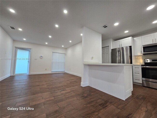 Building Photo - 12364 SW 266th Terrace