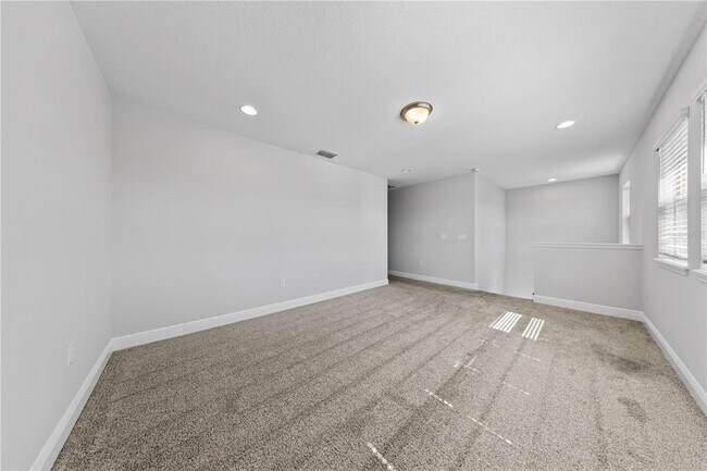 Building Photo - 15537 Mango Isle St