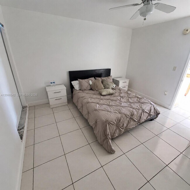 Building Photo - 7151 Miami Lakes Dr