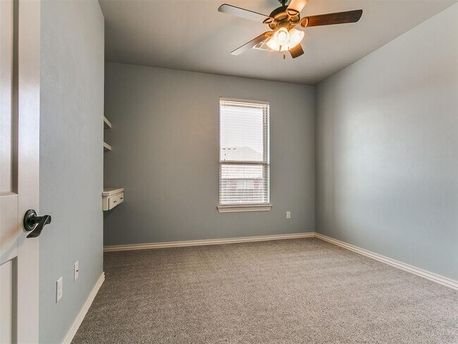 Building Photo - 1745 Cowboy Ln