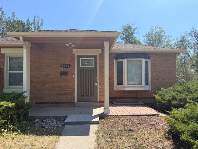Building Photo - 3 BR/2BA | Newly Renovated Single Family Home | Great backyard | In Denver!