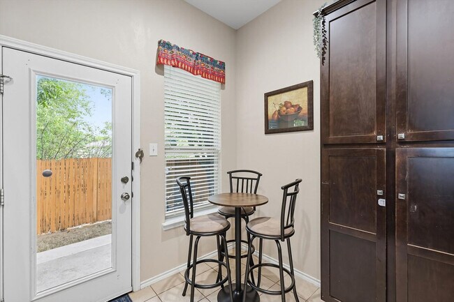 Building Photo - 8304 Timberbrook Ln