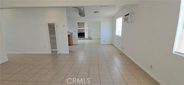 Building Photo - 21780 Snow View Dr