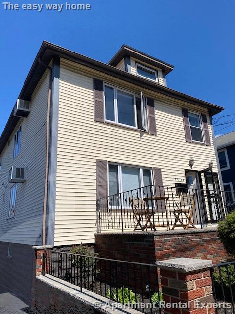 Building Photo - 55 Farragut Ave