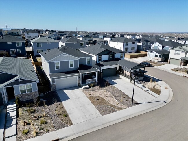 Building Photo - 3915 Red Valley Cir