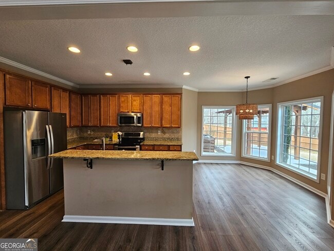 Building Photo - 31 Ridgeview Dr