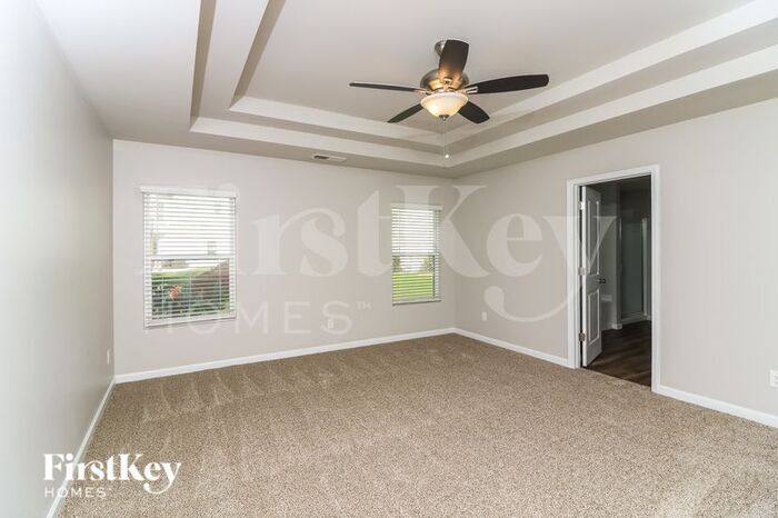 Building Photo - 210 Omega Ct
