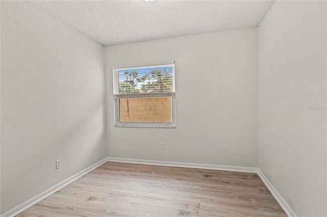 Building Photo - 7021 Blossom Ave