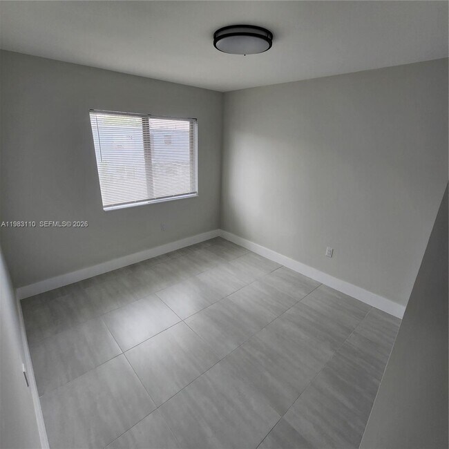 Building Photo - 1171 NW 66th St