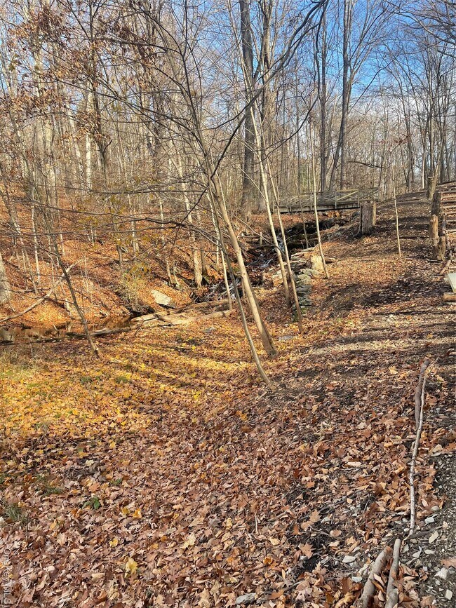 Building Photo - 461 NY-199