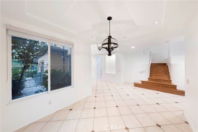 Building Photo - 19 Lucania Dr