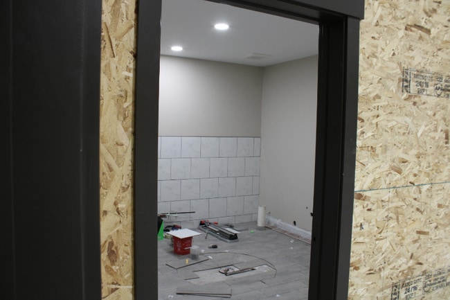 Building Photo - 61A W 465 N