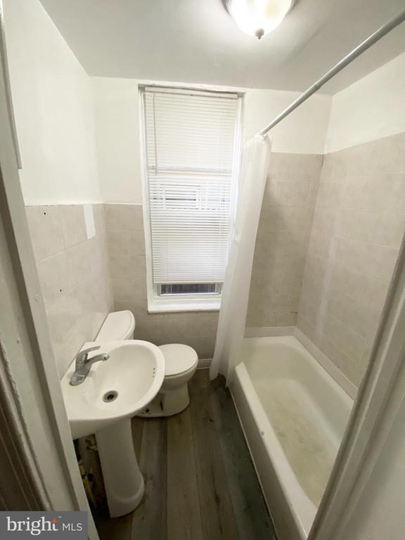 Building Photo - 755 E Allegheny Ave