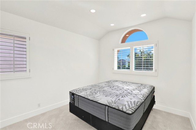 Building Photo - 2 Cormorant Cir