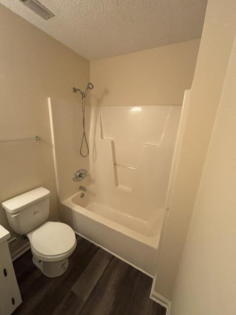 Building Photo - 31 Radcliff Dr