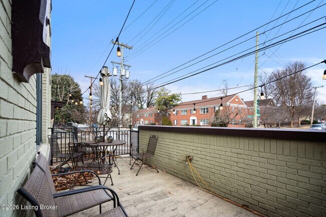 Building Photo - 1110 Baxter Ave