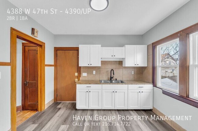 Building Photo - 4388 W 47th St