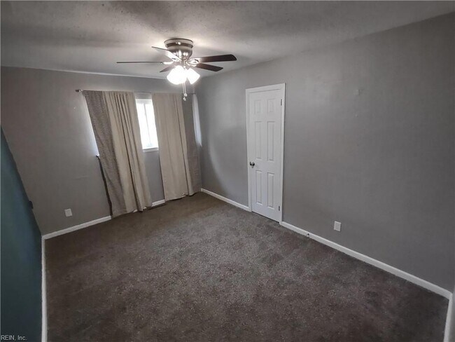 Building Photo - 344 Lavender Ln