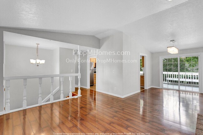 Building Photo - Secluded Nature Retreat: 4 Bedrooms!