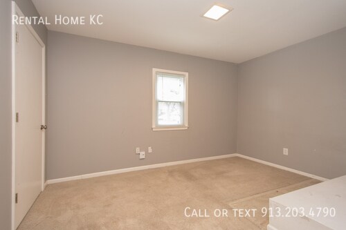 Building Photo - 5101 Hardy-