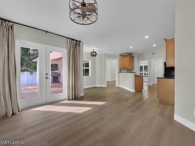 Building Photo - 6070 Lancewood Way
