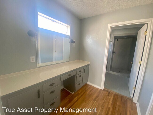 Building Photo - 3 br, 2 bath House - 3506 31st St