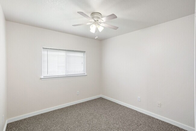 Building Photo - 8607 Cheyenne Bluff