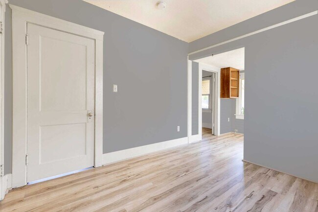 Building Photo - 4067 Illinois St