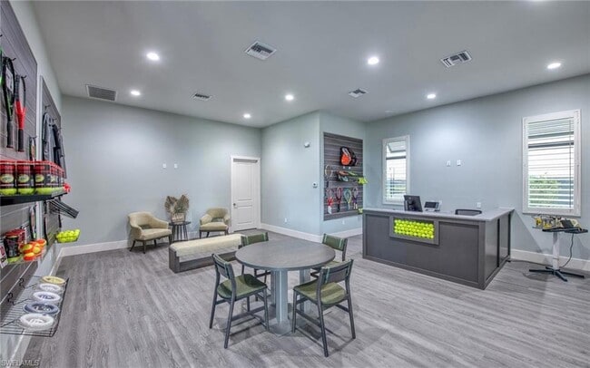 Building Photo - 20716 Napa Loop