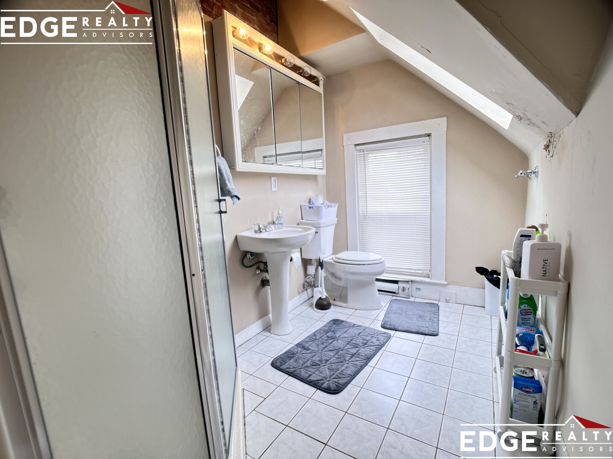 Building Photo - 21 Pratt St