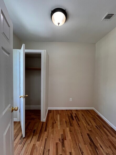 Building Photo - 90 N 15th St