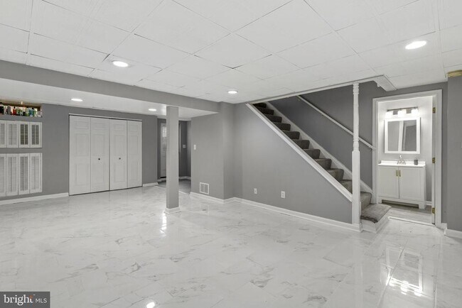 Building Photo - 3184 Ebbtide Dr