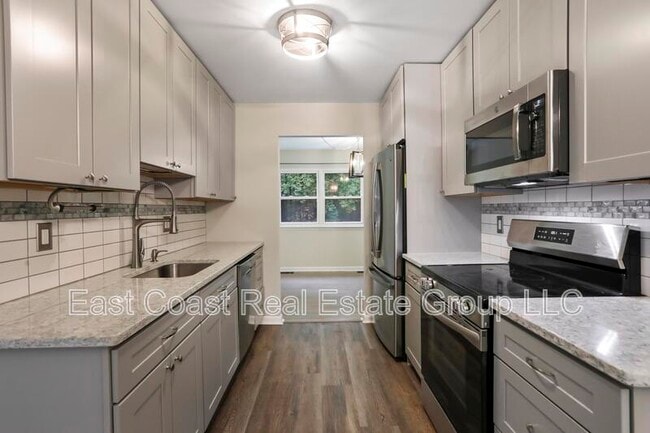 Building Photo - 3395 Canary Ct