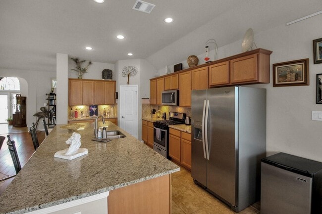 Building Photo - 3826 Pantano Ct