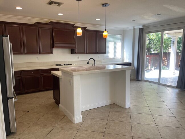 Building Photo - 171 Vista Cove Cir