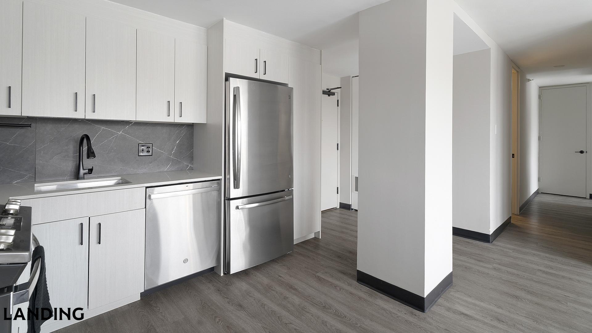 Building Photo - 1922 W Ogden Ave