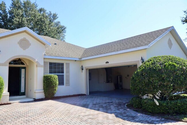 Building Photo - 15307 Grand Haven Dr