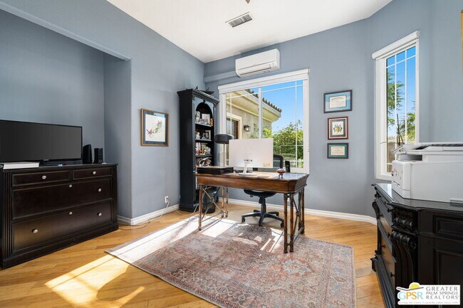 Building Photo - 47925 Via Livorno