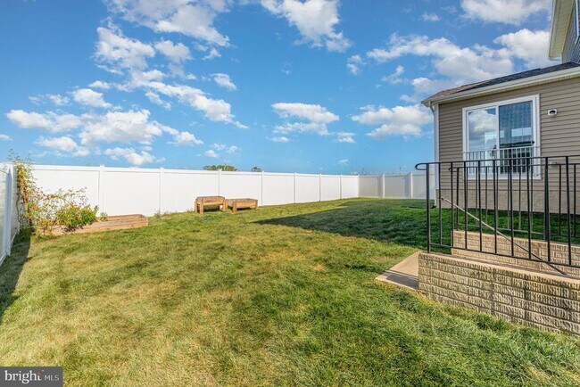 Building Photo - 10407 Spotswood Dr