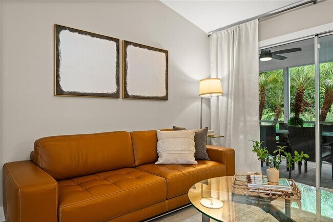 Building Photo - 6960 Stetson St Cir